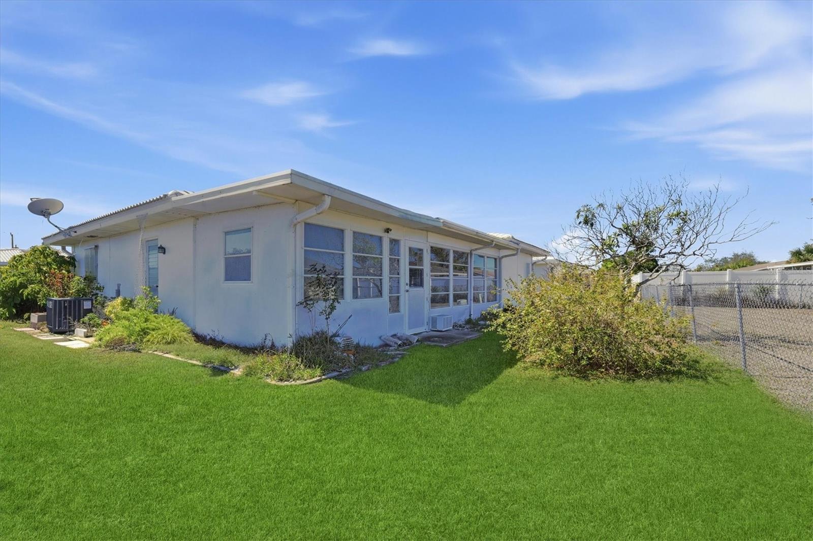 PORT CHARLOTTE 15 REP 02 - Residential