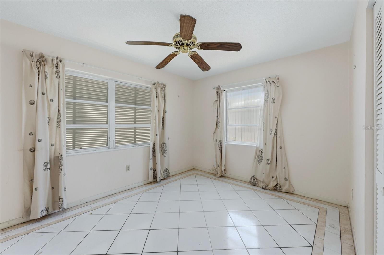 PORT CHARLOTTE 15 REP 02 - Residential