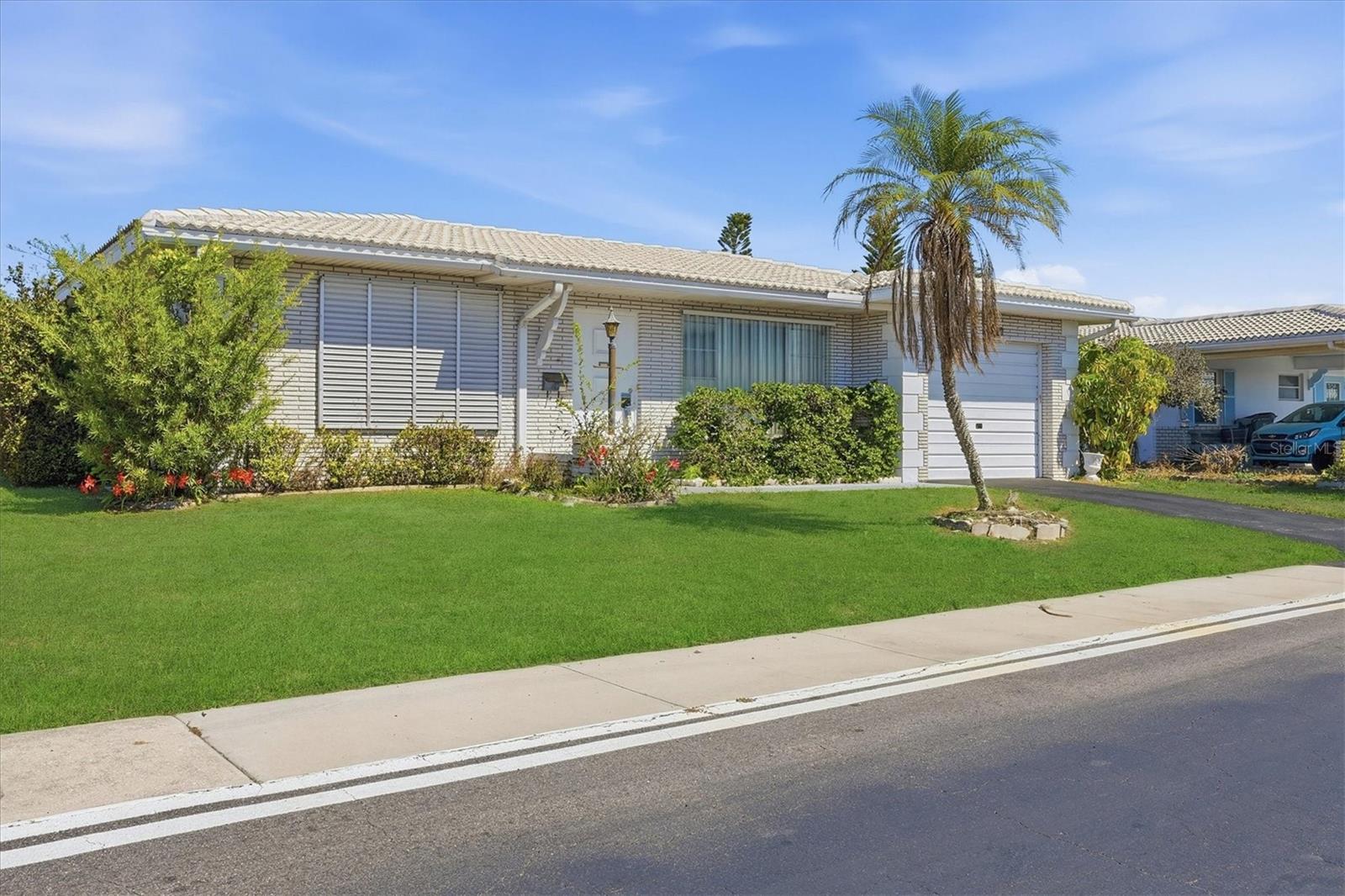 PORT CHARLOTTE 15 REP 02 - Residential