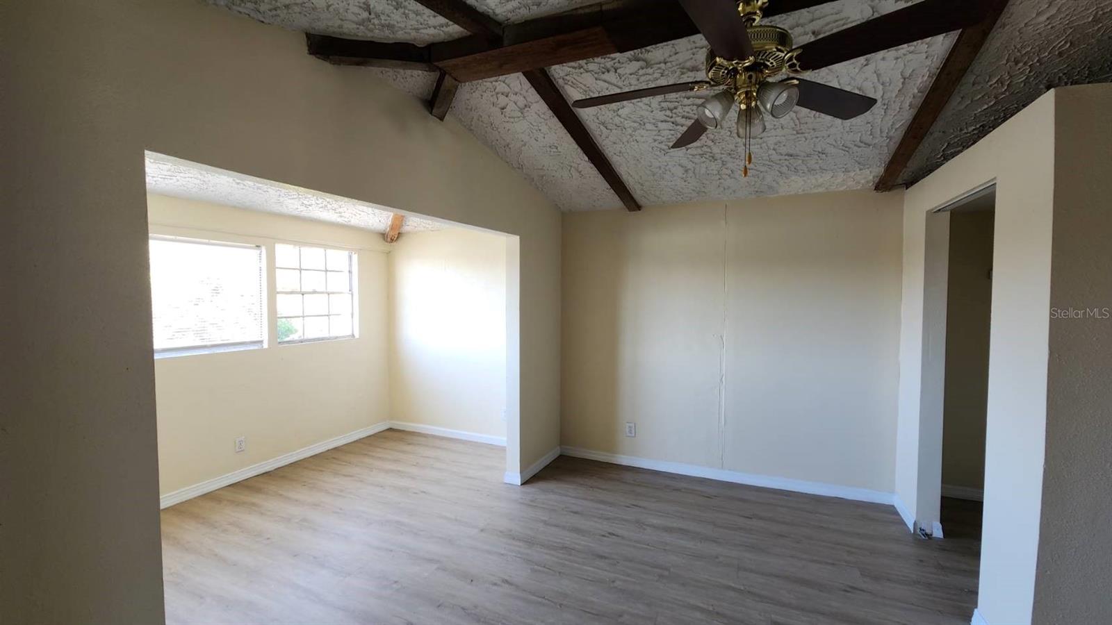 RICHMOND ESTATES - Residential Lease