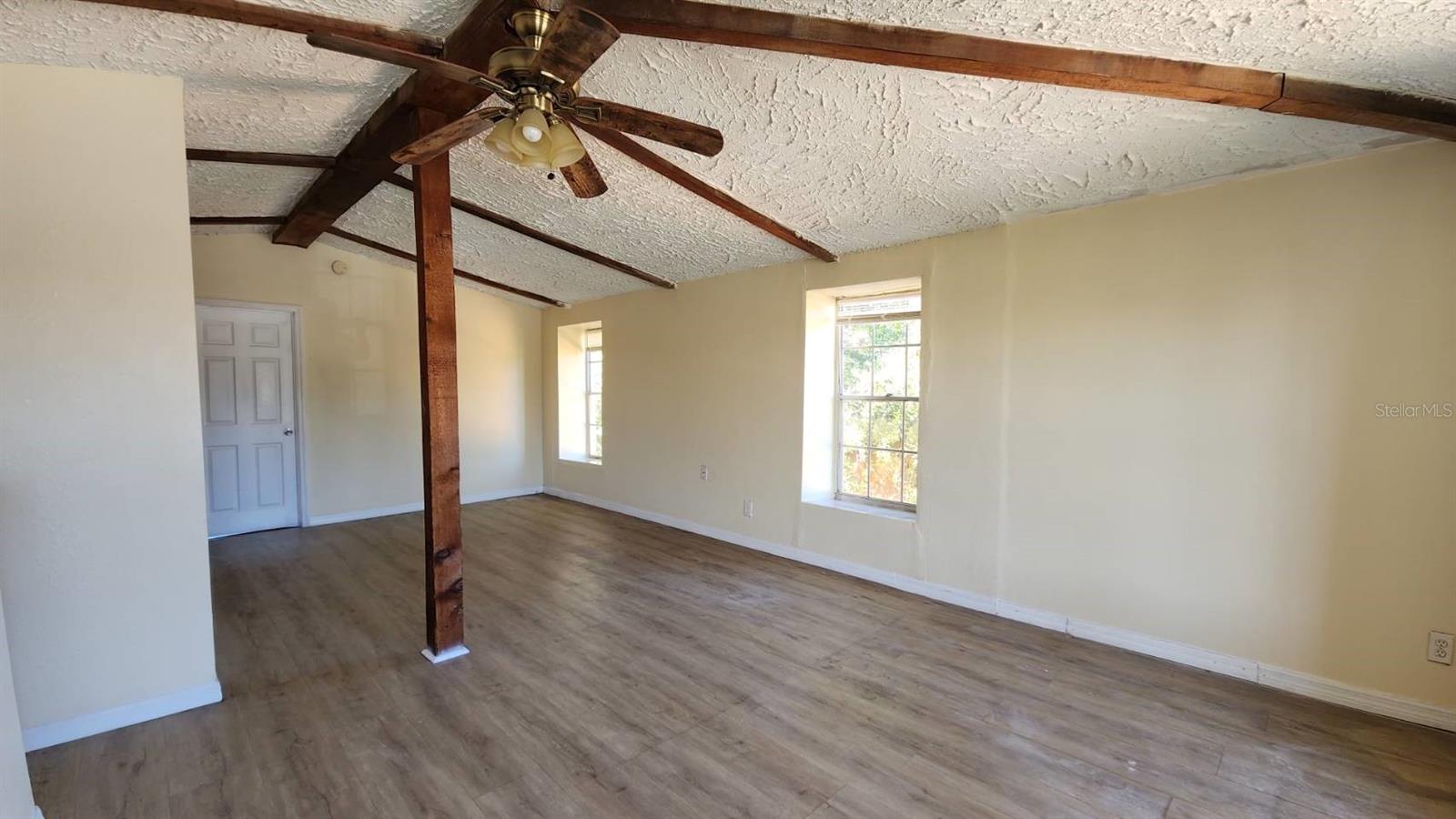 RICHMOND ESTATES - Residential Lease