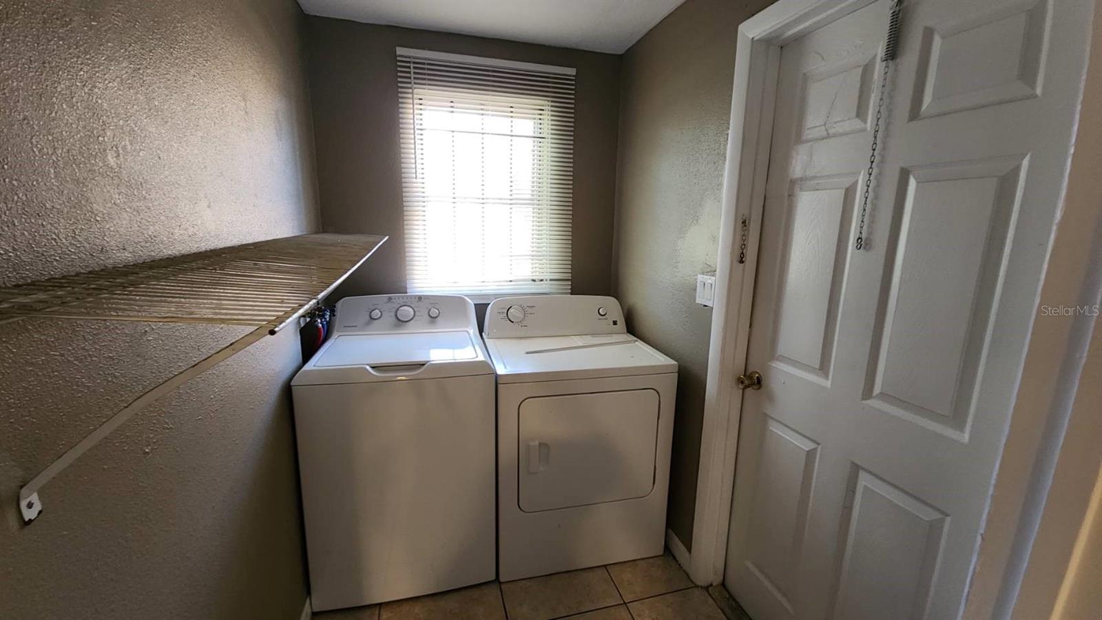 RICHMOND ESTATES - Residential Lease