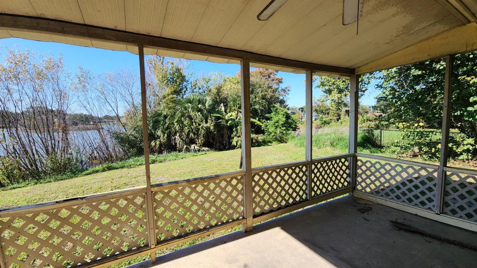 RICHMOND ESTATES - Residential Lease