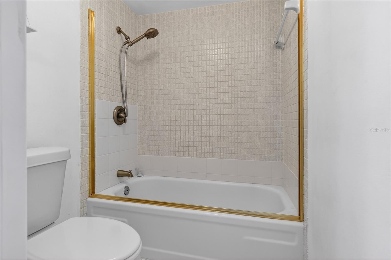 IRONWOOD THIRD - Residential