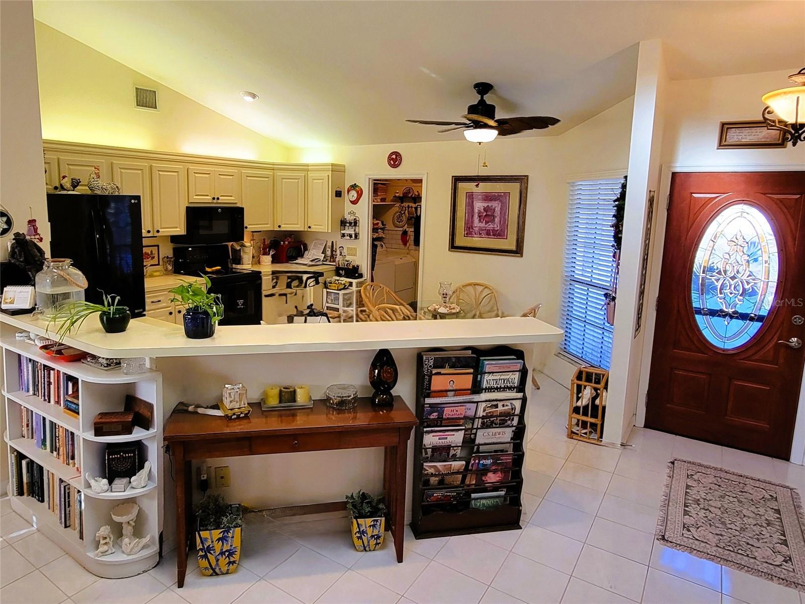 6074 W DOUNERAY LOOP