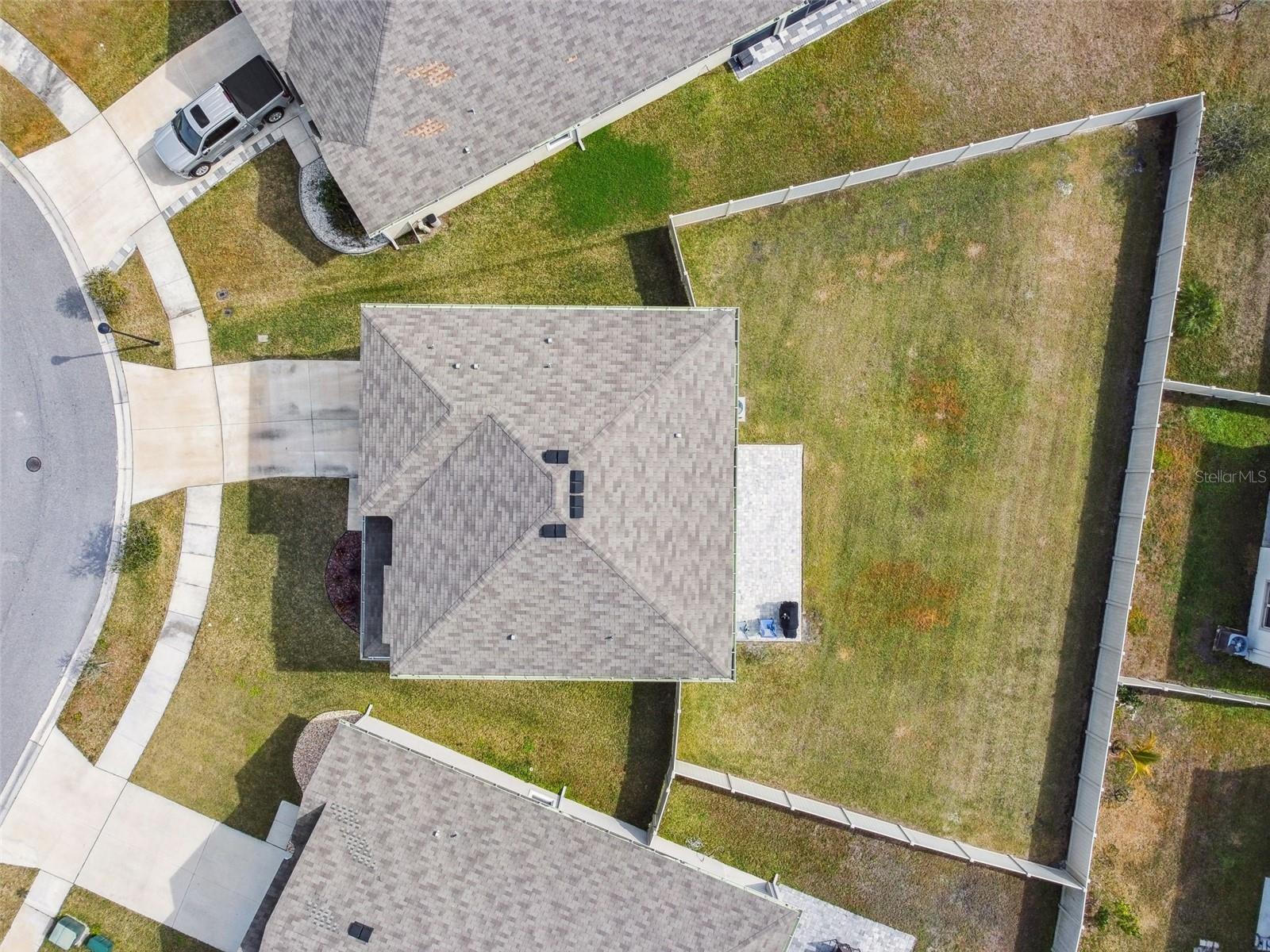 1540 GLEN GROVE LOOP