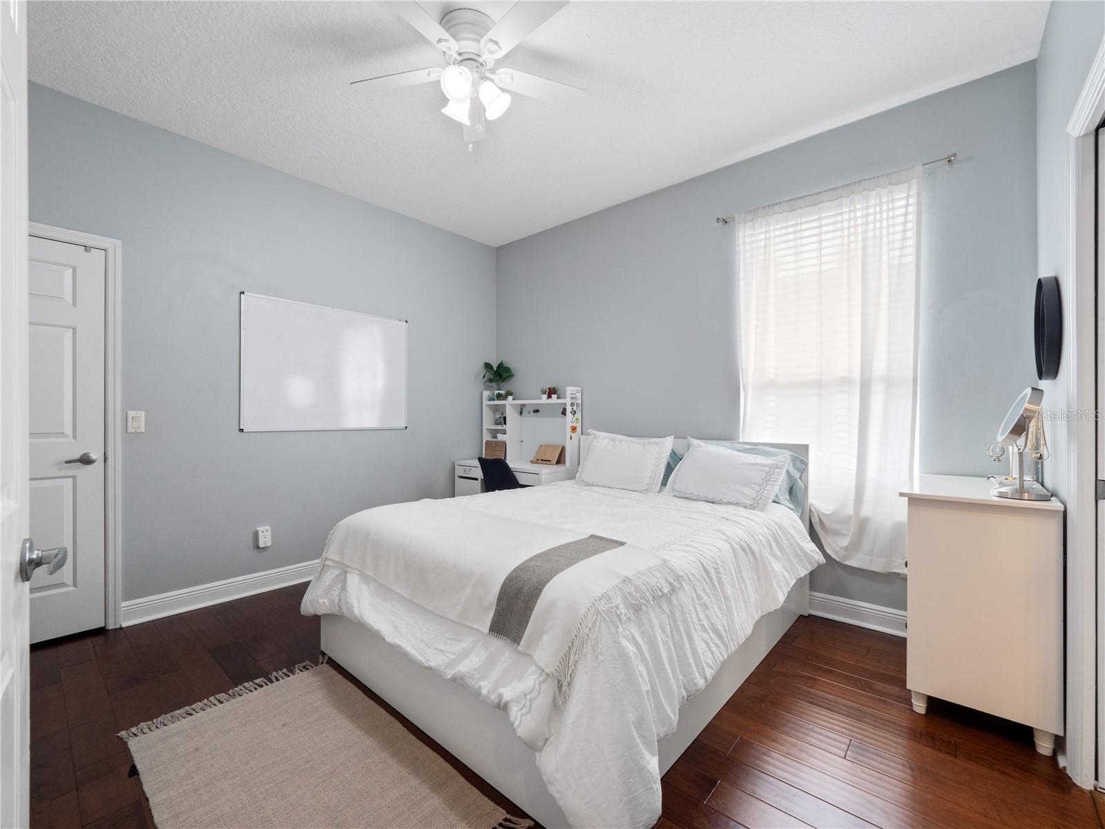 ALAQUA LAKES PH 1 - Residential