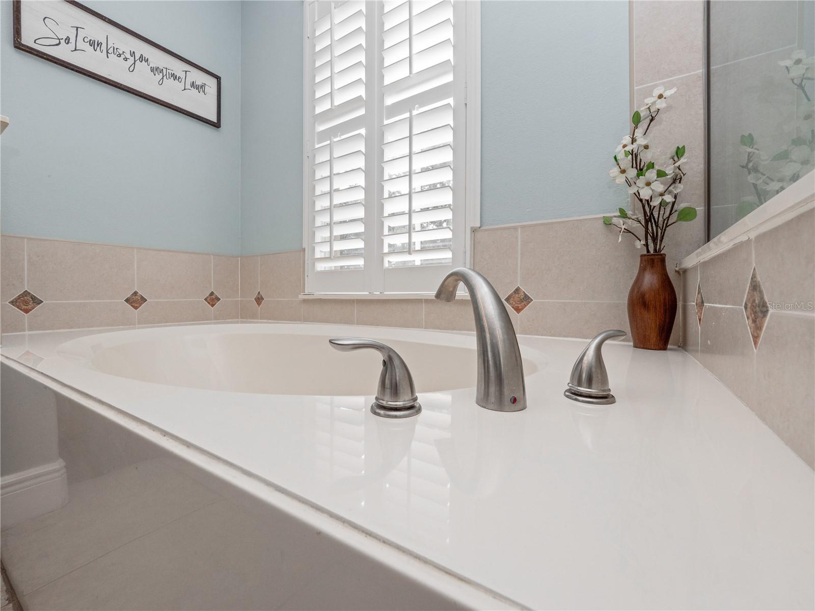 ALAQUA LAKES PH 1 - Residential