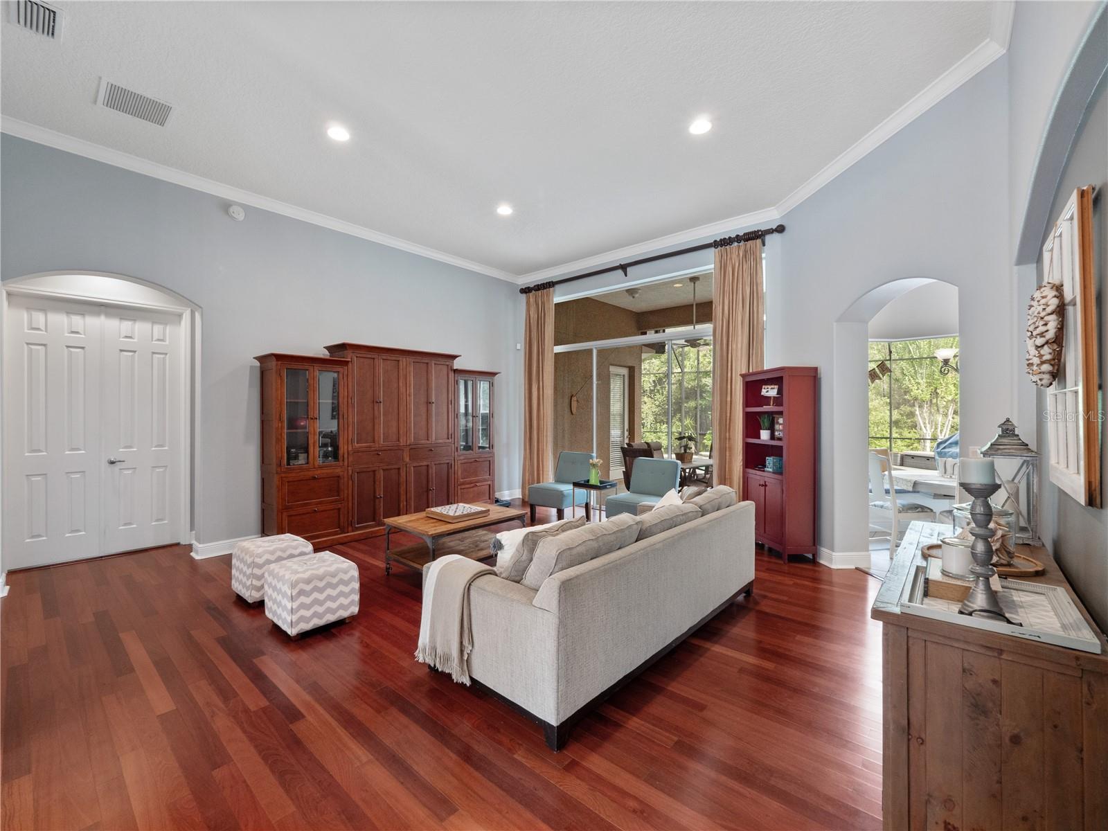 ALAQUA LAKES PH 1 - Residential