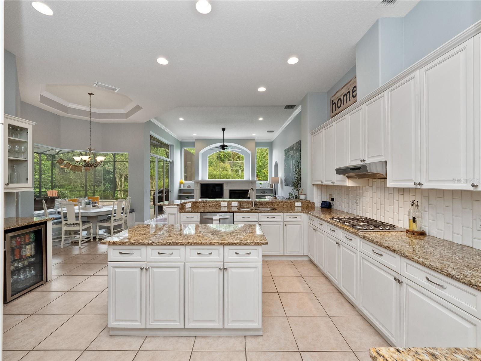 ALAQUA LAKES PH 1 - Residential