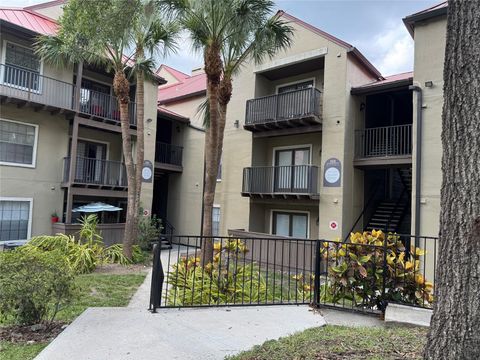 Photo of 199 Afton Square #108, Altamonte Springs, FL 32714 (MLS # O6322545) Photo of 199 Afton Square #108, Altamonte Springs, FL 32714 (MLS # O6322545)