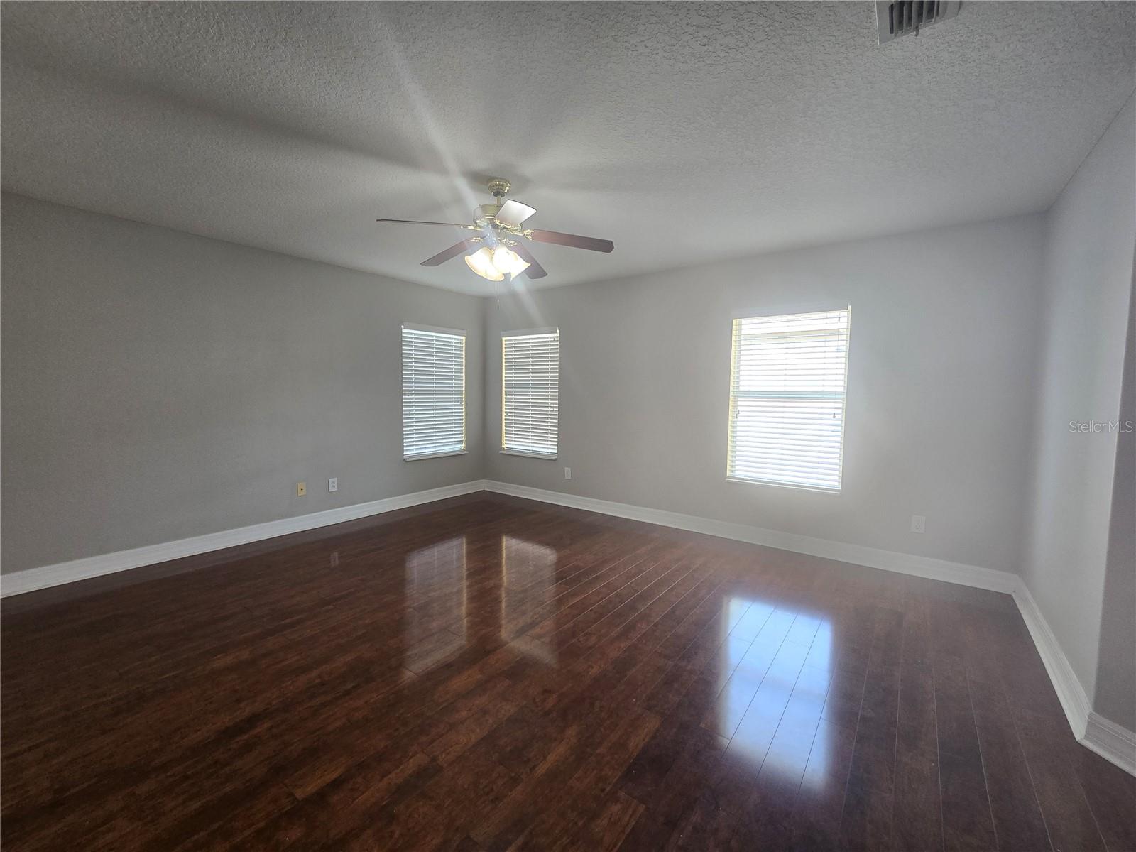 VILLAGES AT BRIDGEWATER VILLAGE 02 - Residential Lease