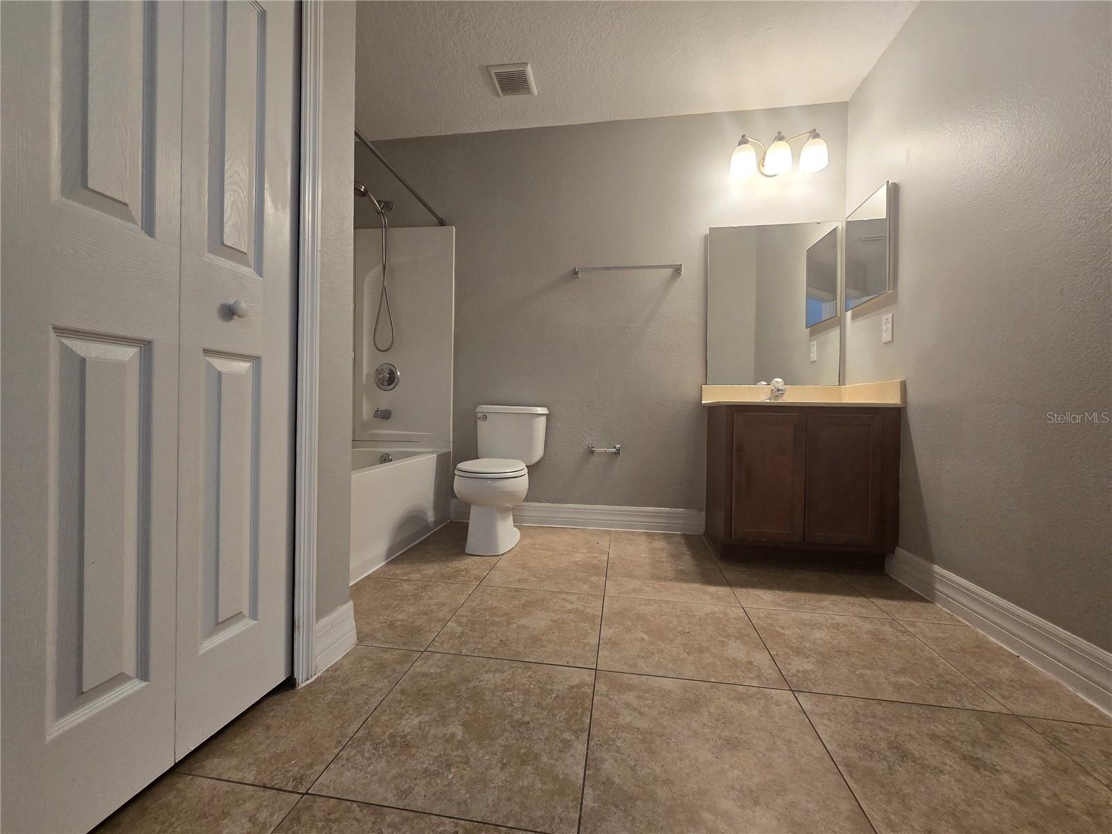 VILLAGES AT BRIDGEWATER VILLAGE 02 - Residential Lease