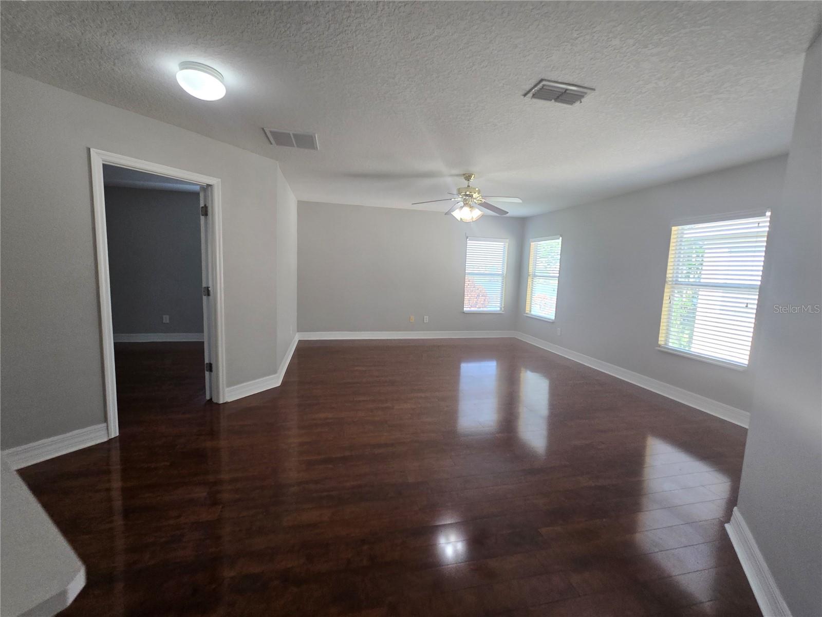 VILLAGES AT BRIDGEWATER VILLAGE 02 - Residential Lease