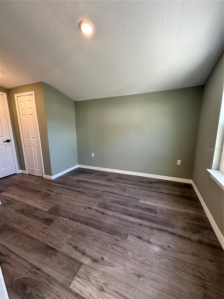 LAKEWOOD PARK - Residential