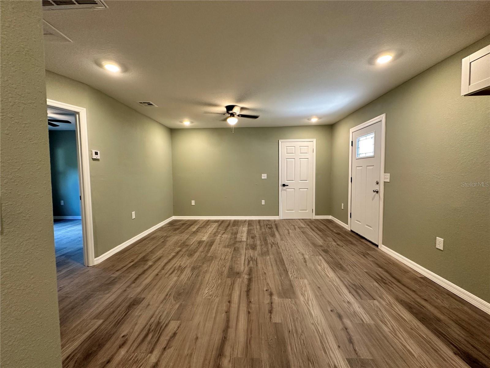 LAKEWOOD PARK - Residential