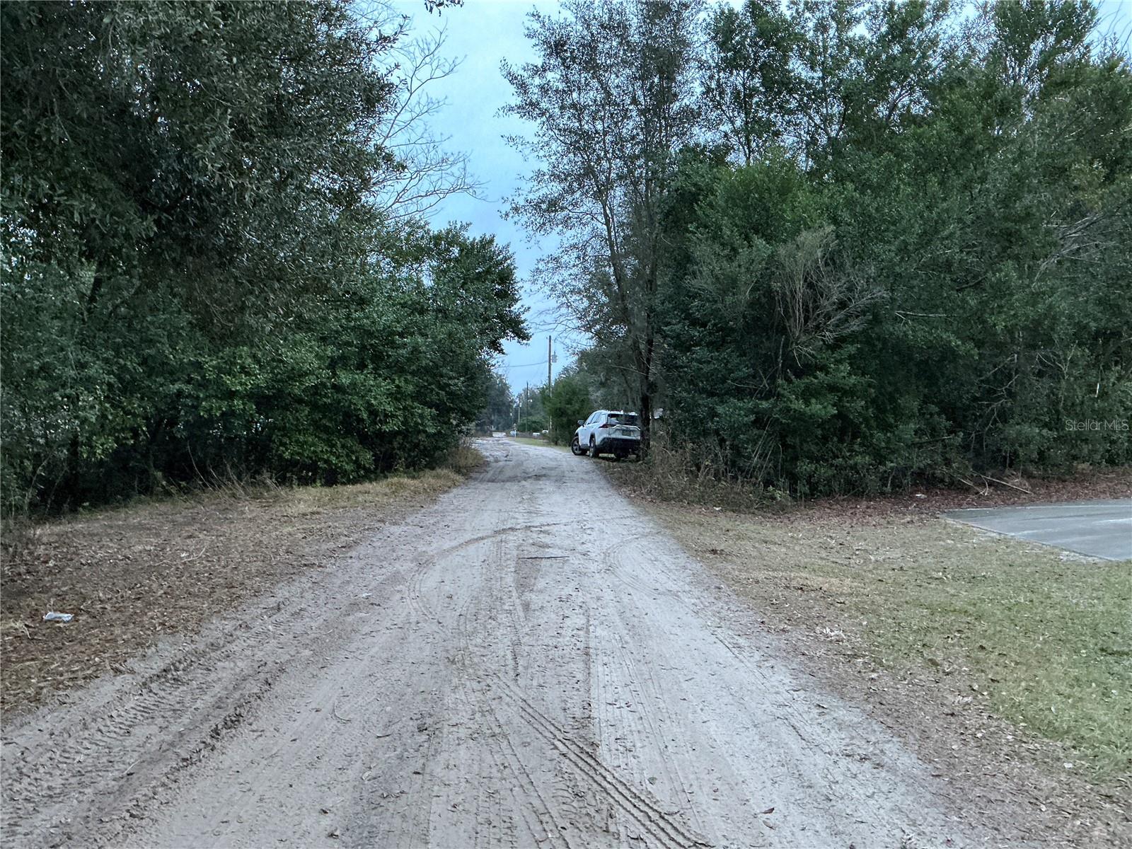 BELLEVIEW HEIGHTS ESTATE - Land