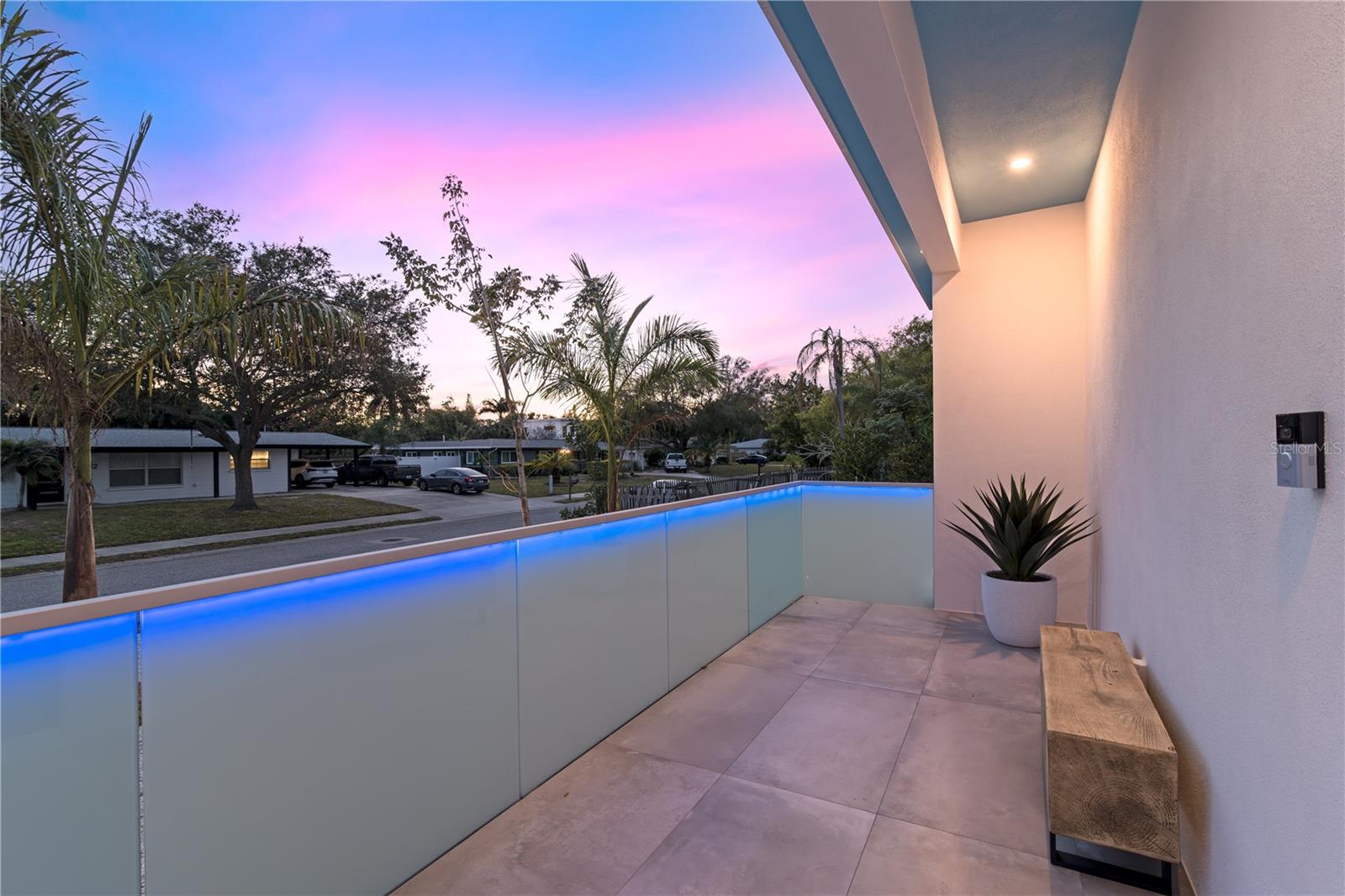 2585 CLEMATIS STREET
