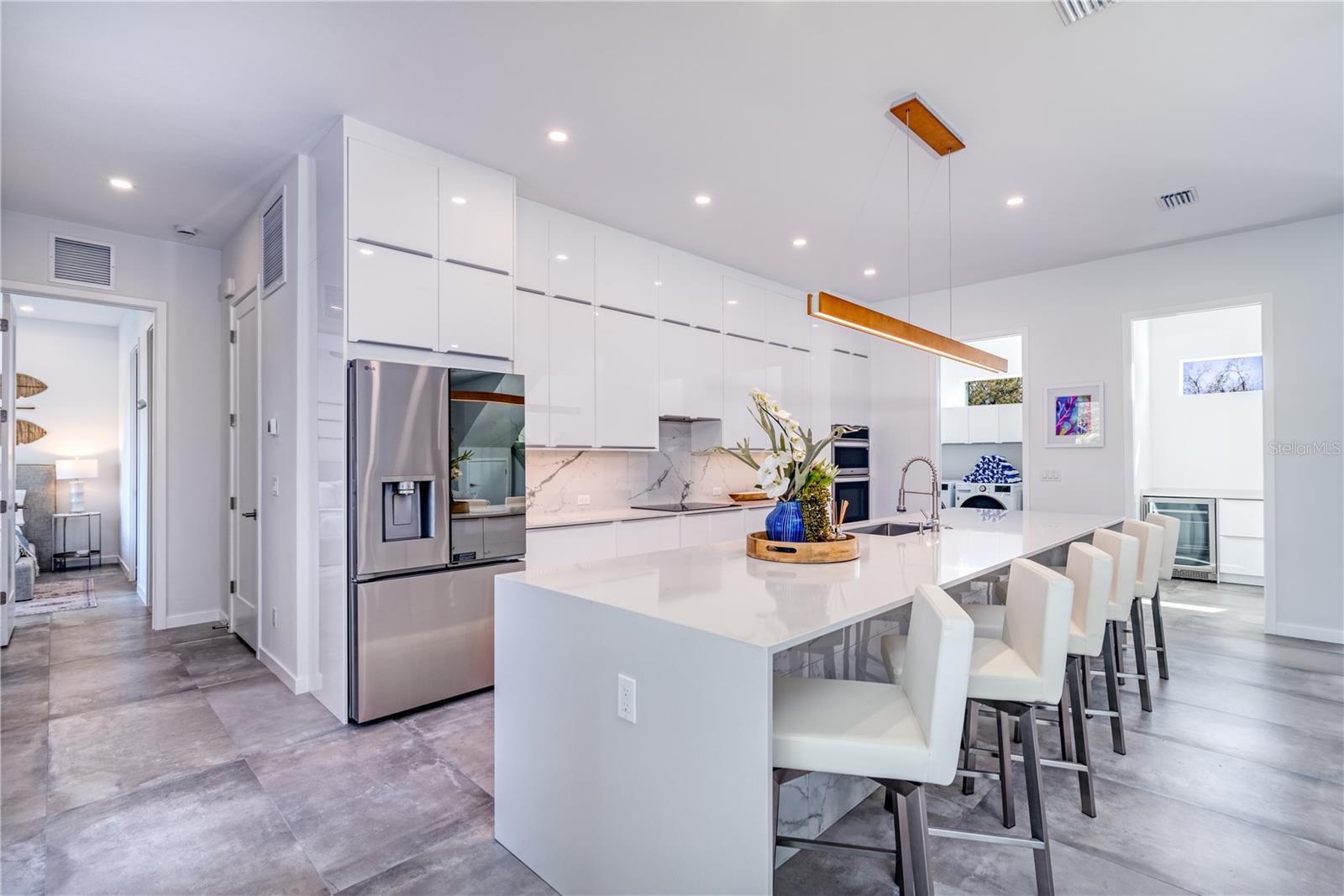 SOUTH GATE - Residential