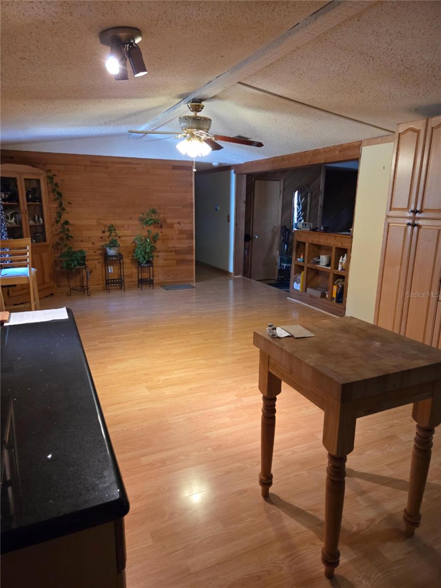 MARLYN MANOR - Residential