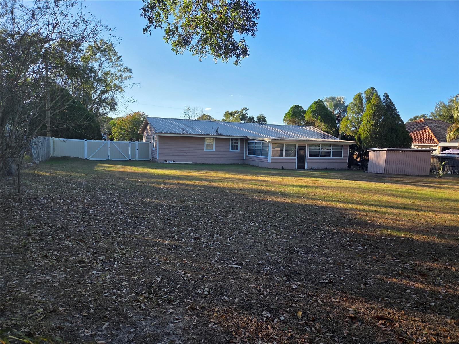 MARLYN MANOR - Residential