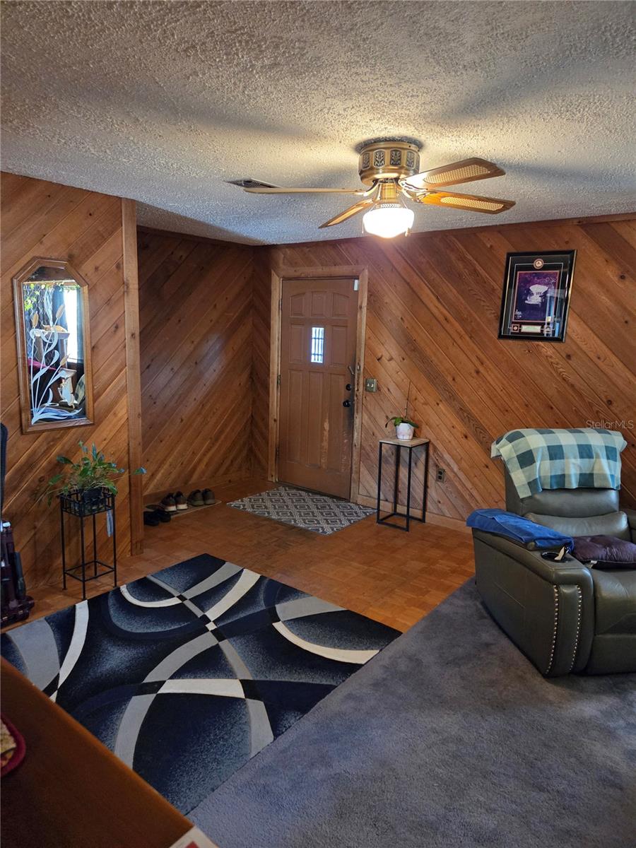 MARLYN MANOR - Residential