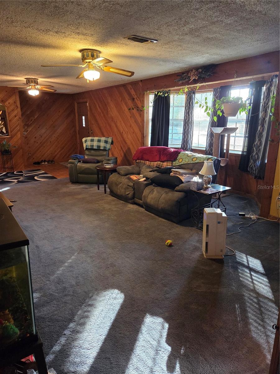 MARLYN MANOR - Residential