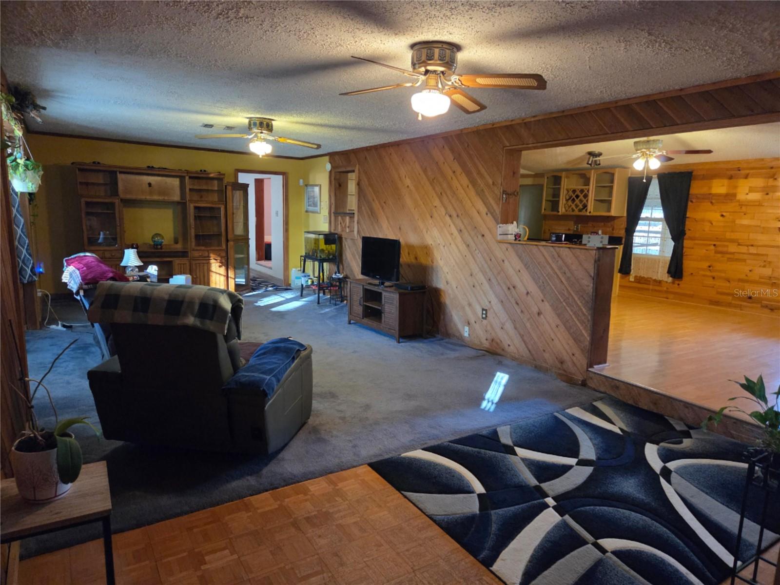 MARLYN MANOR - Residential