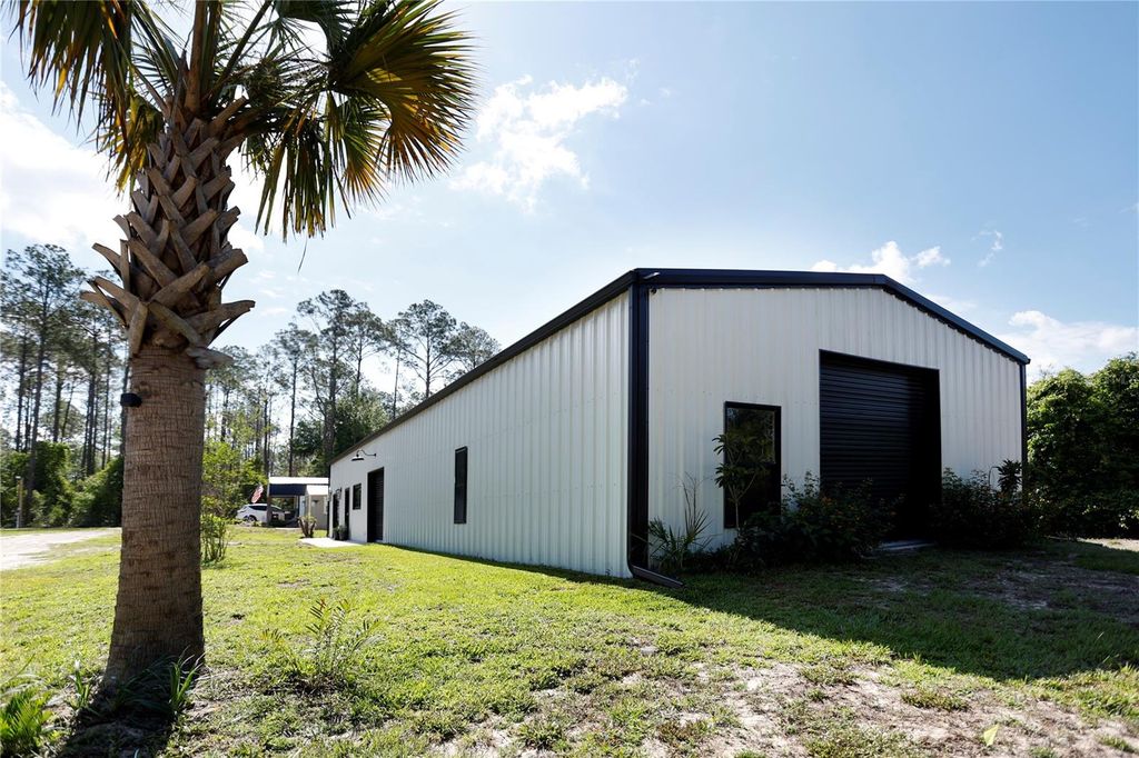 Photo of 9060 Kindlewood Trail, Brooksville, FL 34613 (MLS # W7886125)