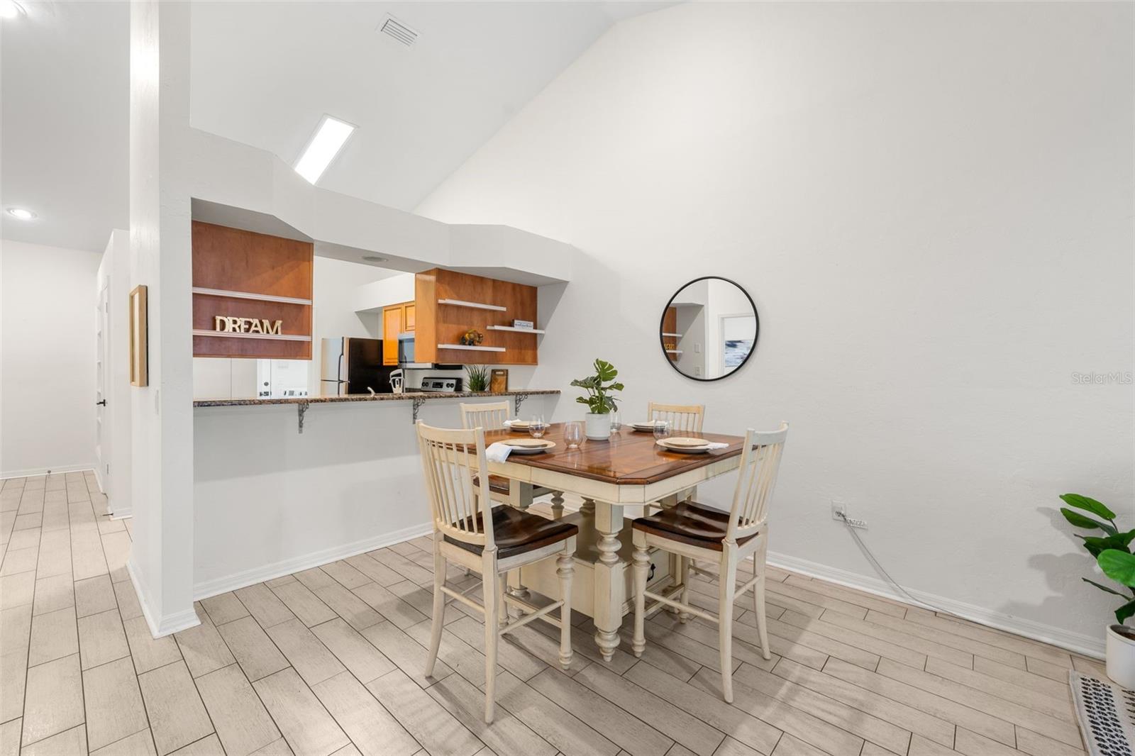 THE GABLES CONDO AT GAINE - Residential