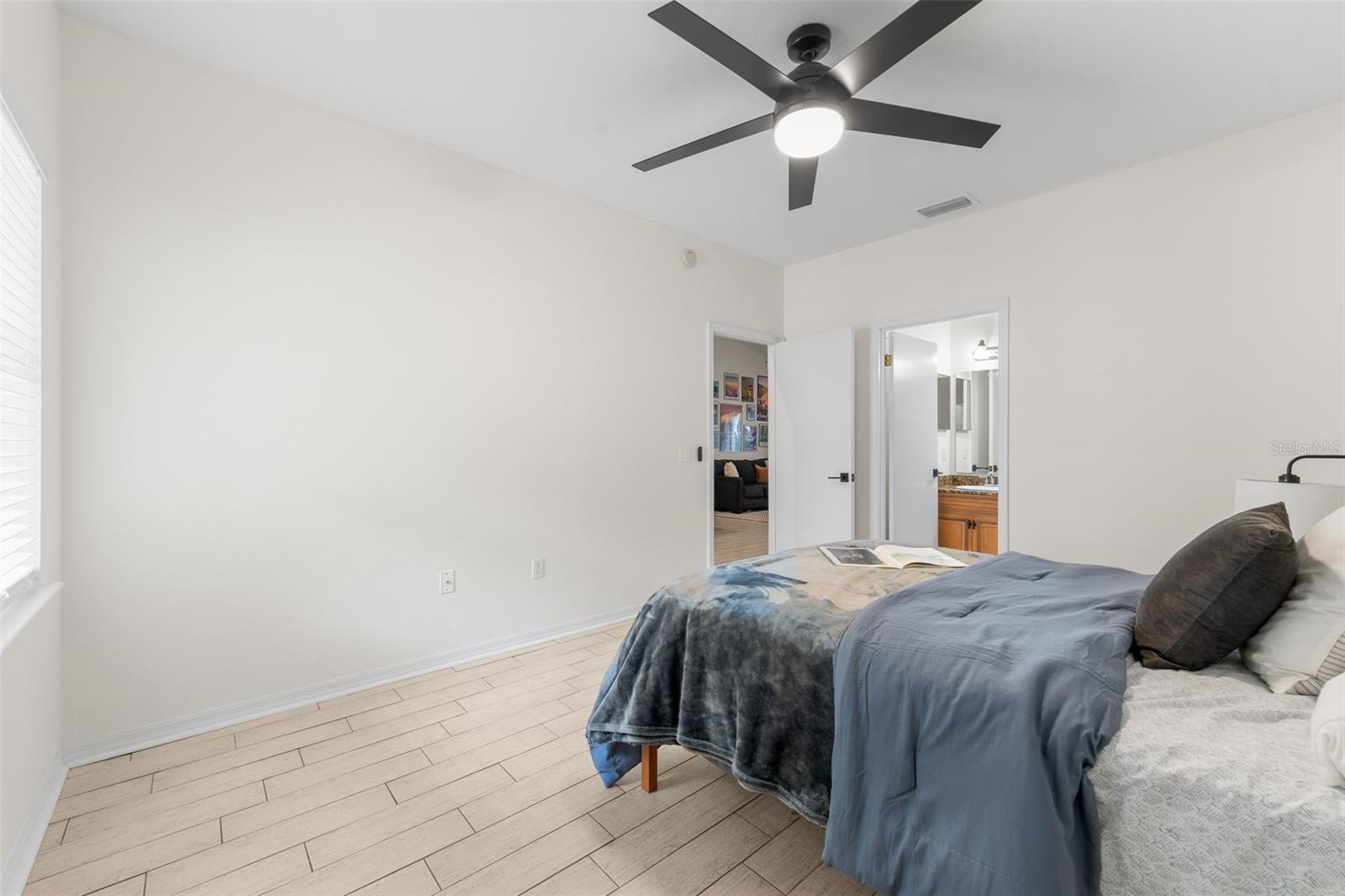 THE GABLES CONDO AT GAINE - Residential