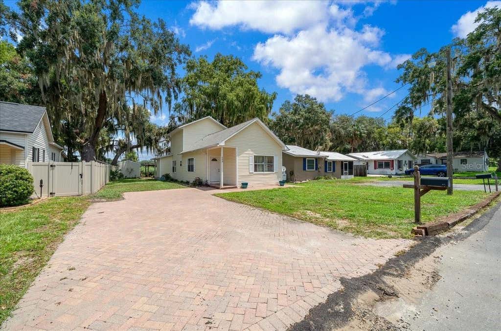 Photo of 506 Lake Street, Inverness, FL 34450 (MLS # OM729247)