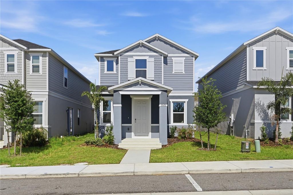 Photo of 9572 Westside Hills Drive, Davenport, FL 33896 (MLS # S5150463)