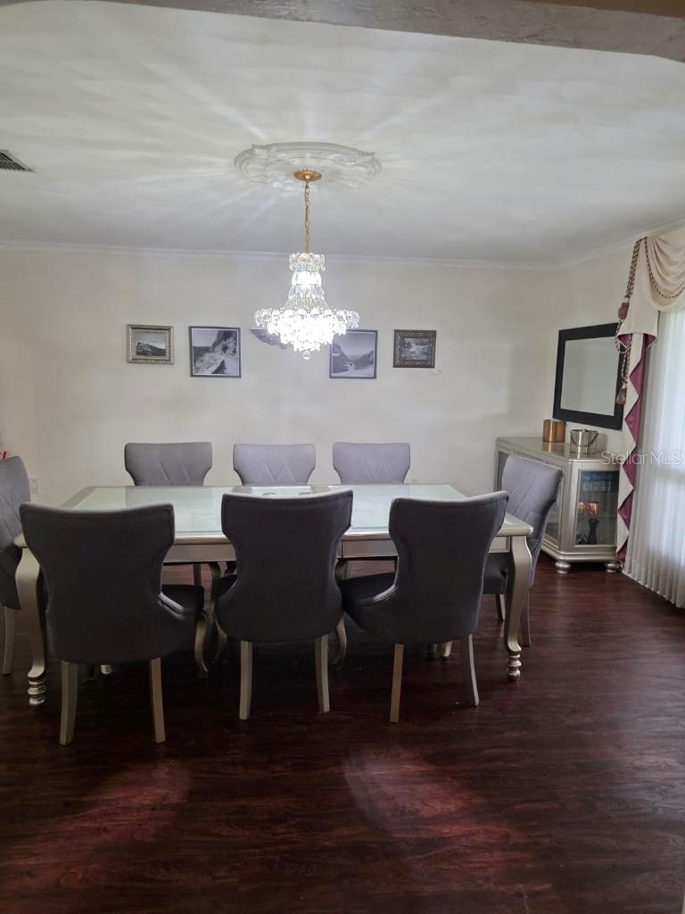 QUIET PLACE IN COUNTRY UNIT 01-04 - Residential