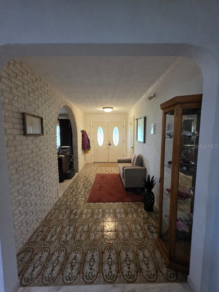 QUIET PLACE IN COUNTRY UNIT 01-04 - Residential