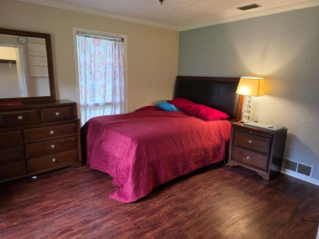 QUIET PLACE IN COUNTRY UNIT 01-04 - Residential