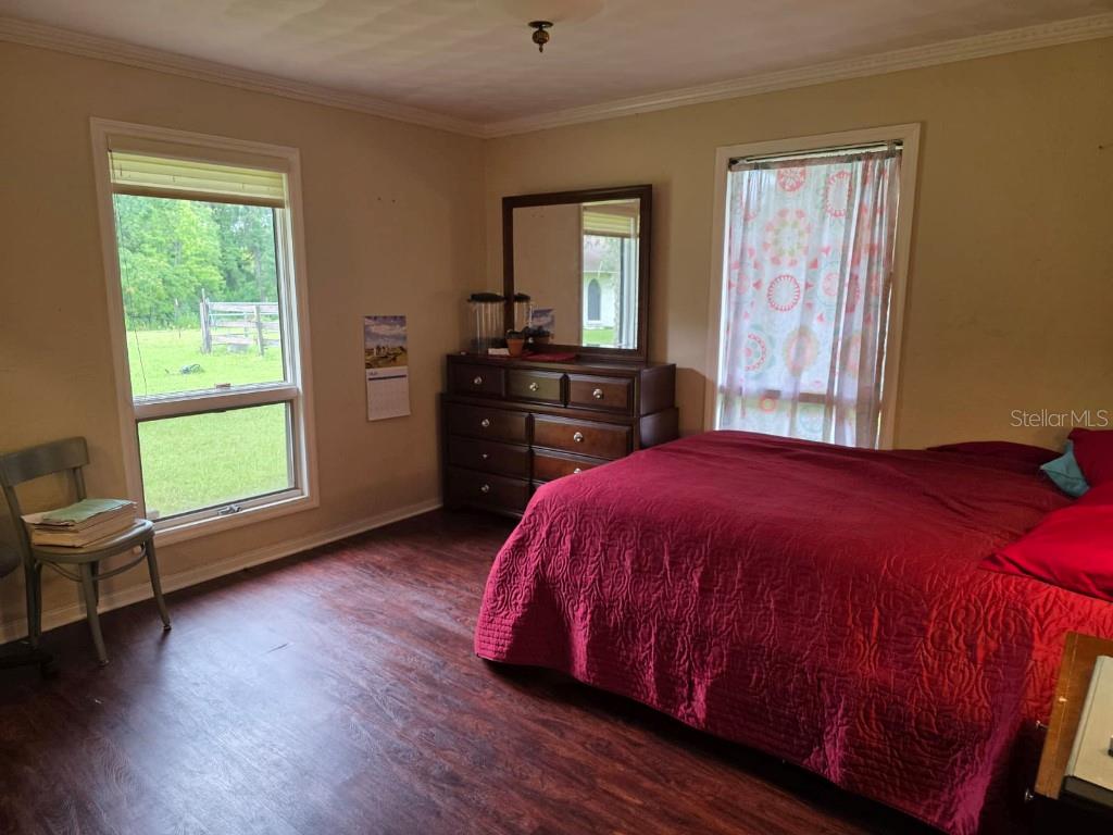 QUIET PLACE IN COUNTRY UNIT 01-04 - Residential