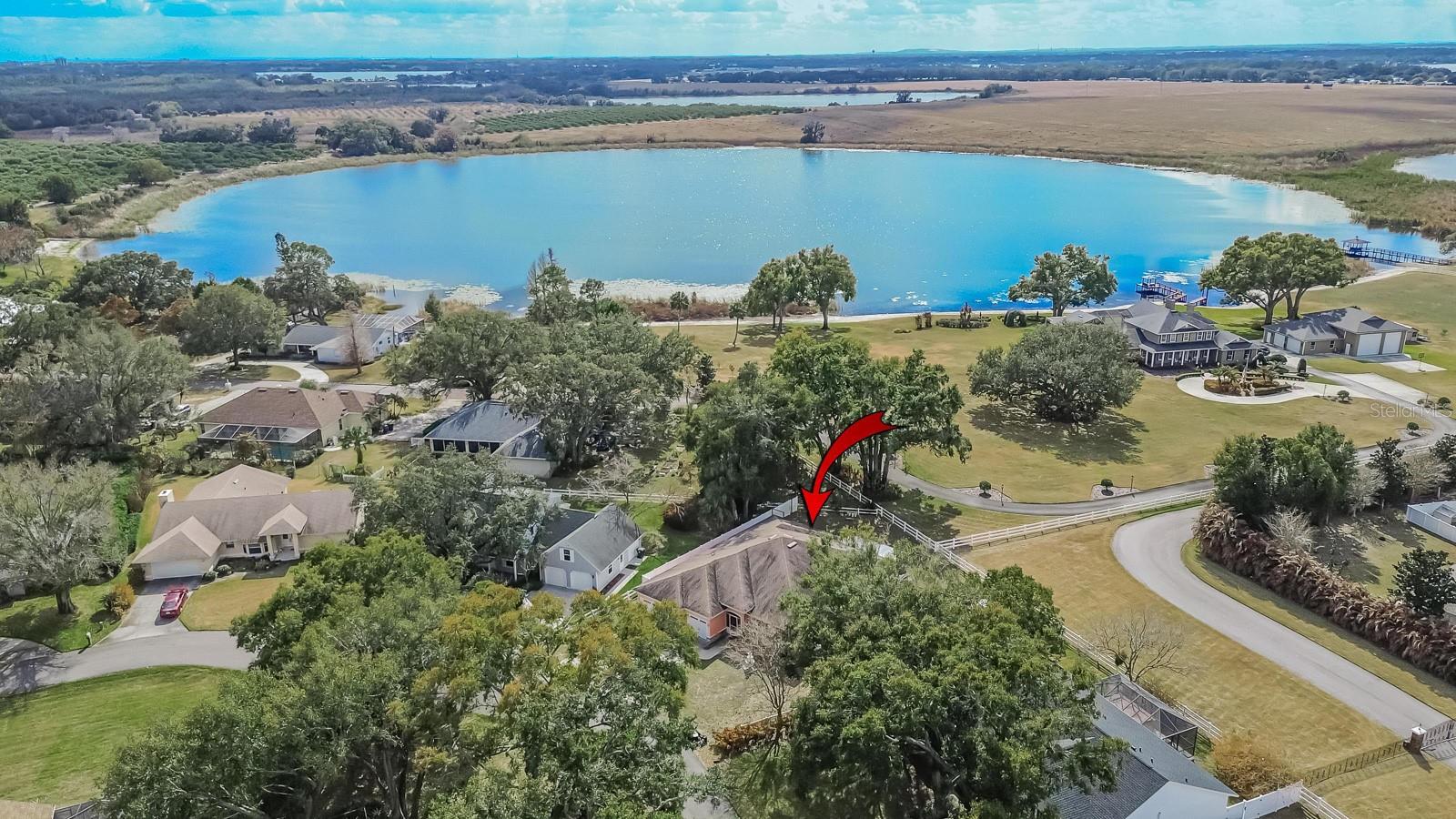 ILAKEE OAKS - Residential