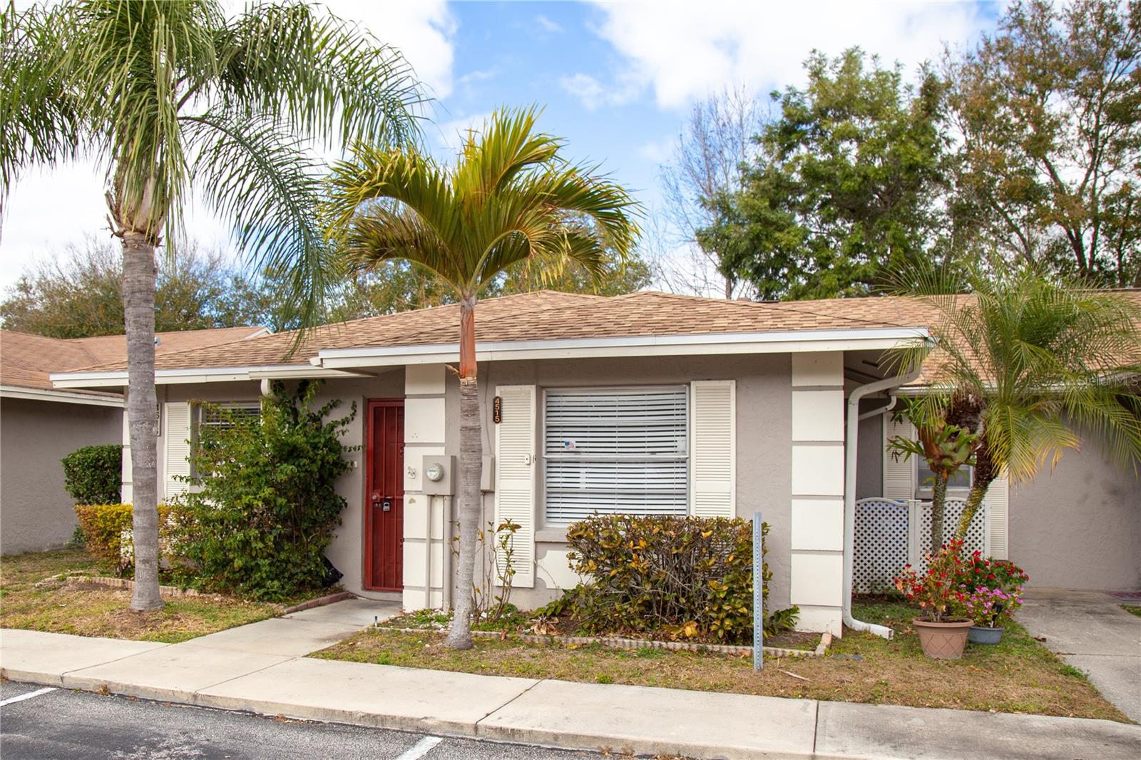 HUNTINGTON OF CARROLLWOOD - Residential