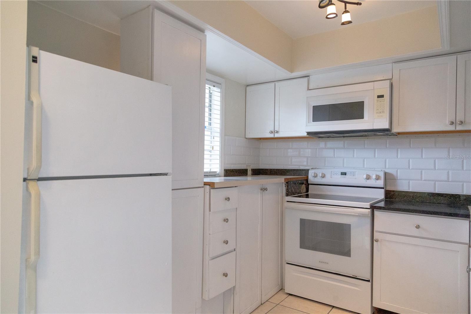 HUNTINGTON OF CARROLLWOOD - Residential