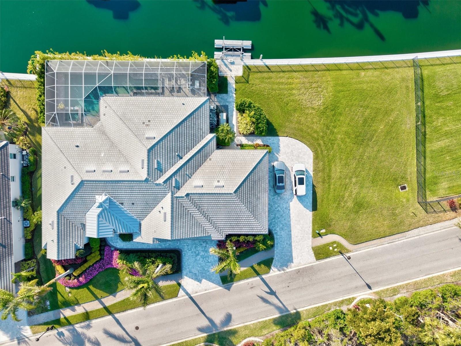 556 REGATTA WAY
