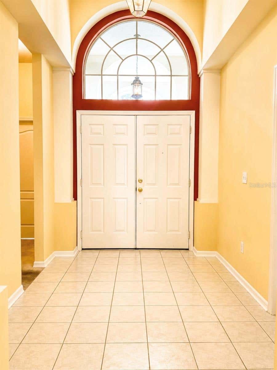 Photo of 1995 Emerald Green Circle, Oviedo, FL 32765 (MLS # O6432135)