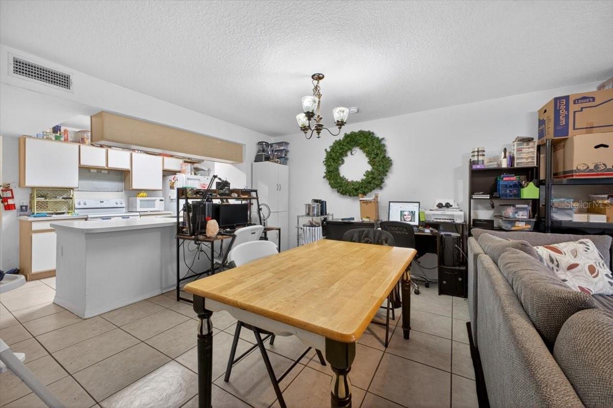 VILLAS AT ISLAND CLUB PH 10 - Residential