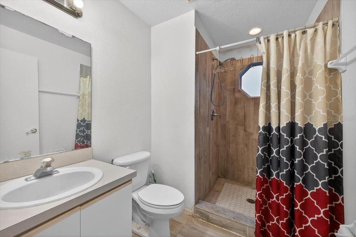 VILLAS AT ISLAND CLUB PH 10 - Residential