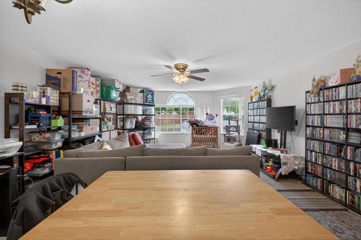 VILLAS AT ISLAND CLUB PH 10 - Residential