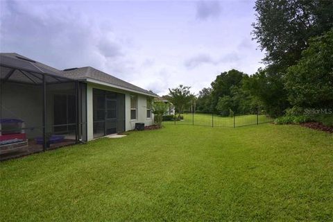 A home in DELAND