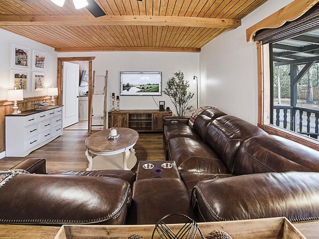 ORANGE HEIGHTS - Residential