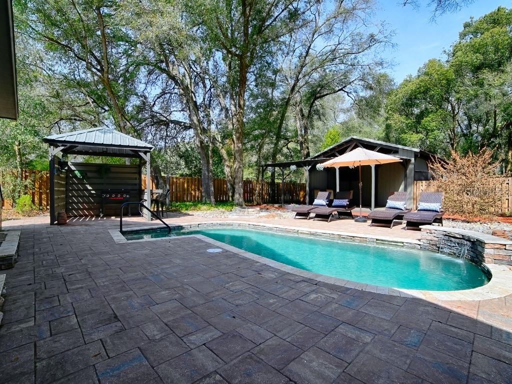 ORANGE HEIGHTS - Residential