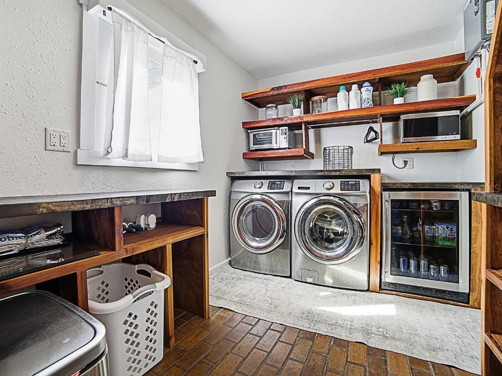 ORANGE HEIGHTS - Residential