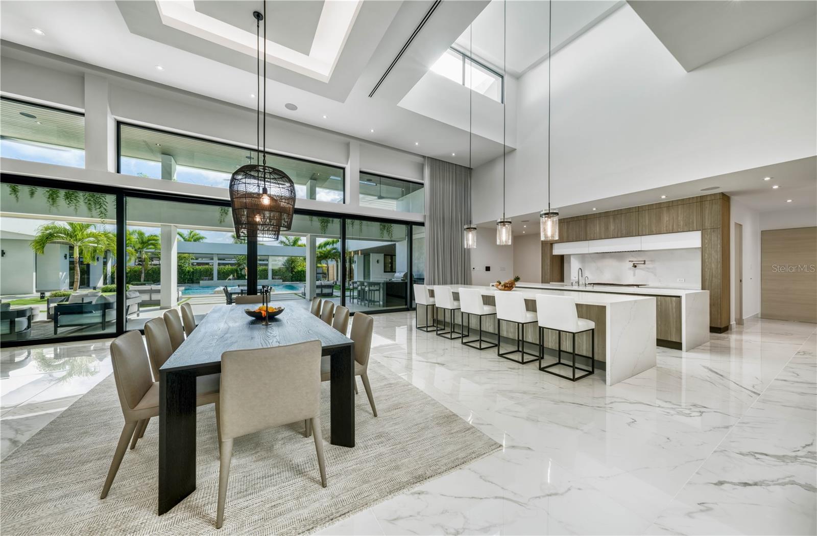 DORADO COUNTRY ESTATES - Residential